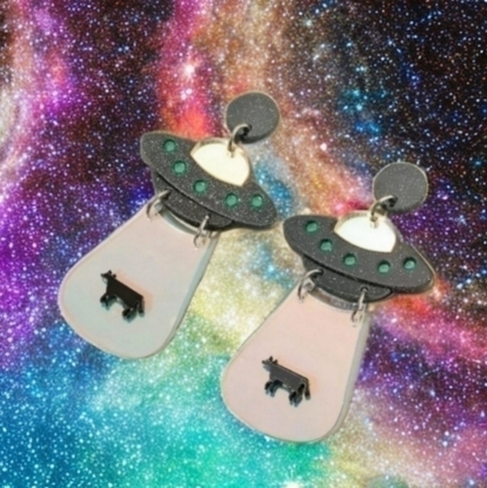 MODCLOTH UFO COW ABDUCTION EARRINGS 2 - Picture 3 of 4